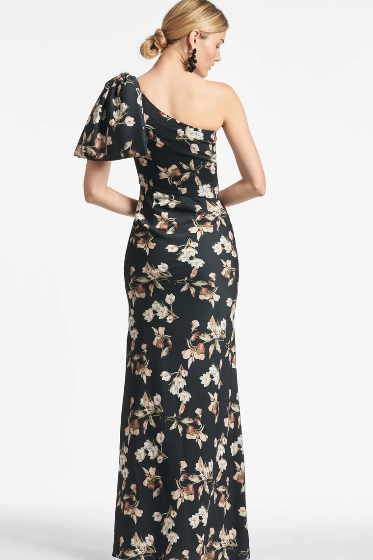Hot Aubrey Gown - Trumpet | Black